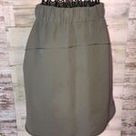 Lululemon Athletica Green On The Fly Woven Skirt size 4 olive green skirt Photo 3