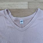Old Navy  Women's Light Pink Long Sleeve V-Neck Top Photo 2