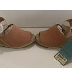 Toms Tropez Spanish Villa Wedge Heel Sandals Shoes 7.5 New NWT Suede Perforated Photo 13