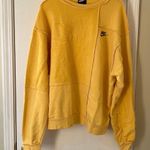 Nike Yellow Sweatshirt Photo 0