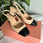 Black toe square heel kitten heels tan Size 6 Photo 1