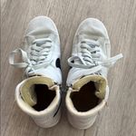 Nike Women's  High-Top Sneakers Photo 4