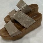 J/SLIDES Tan Mules with Elevated Textured Soles Size 7.5 Photo 4