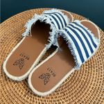 Beast Fashion  Textured Brown and Gray Mat Photo 1