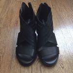 Kelsi Dagger New open toe booties Koraline sandals Photo 3