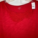 Loft Red Cap T-Shirt pleated neck size large Photo 5