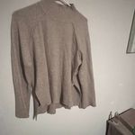 Cyrus  medium sweater Photo 1