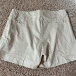 Nike NWT  Ladies Golf Shorts - Size 8 Photo 2
