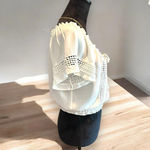 American Rag Cie Short flutter Sleeve White Crop present Top Size Small crochet Photo 4