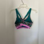 Victoria's Secret Victoria’s Secret Sport wireless sports bra 34B Photo 5