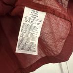 Old Navy  burgundy crinkle tie front tank size small petite Photo 4