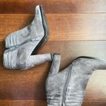 Impo  booties size 10 preowned in excellent condition Photo 0