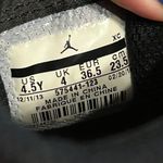 Nike  air jordan 1 retro carmine mid top shoes sneakers women’s 6 = 4.5Y Photo 2