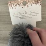Pick Your Pom Beni NWT Photo 2