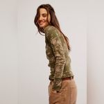 We The Free Free People WTF Clover Floral Printed Thermal Top Army Combo Size Large Photo 9