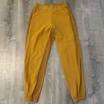 Athleta ‎ Women’s Sz 4 Textured Brooklyn Jogger Casual Travel Pull On Pants Photo 5