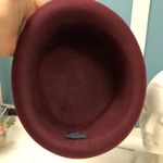 Charter Club Vintage  100% wool burgundy‎ hat with flower feathers Photo 5