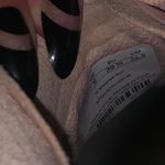 Lululemon  BlissFeel Women’s Running shoe scream green & beige summer activewear Photo 10