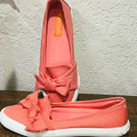 Rocket Dog  Clarita ballet flats in a peachy orange canvas material with a bow Photo 0