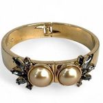 Ann Taylor Hinge Clamper Bangle Bracelet Gold Tone Rhinestone Simulated Pearl Photo 0