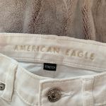 American Eagle AE American Eagle Women's Mom Straight Leg Jeans White Distressed Ripped Size 2 Photo 4