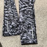 Nike  Epic Luxe Patterned Cropped‎ Leggings size M Photo 8