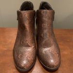 Style & Co . Women's Brown Faux Leather Python Zip Booties Shoes Size 8.5 EUC Photo 2