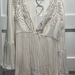 Topshop  crochet V neck cover up Photo 0