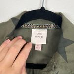 Knox Rose Button Up Star Print Blouse Green Sz XS Photo 1