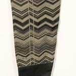 Lululemon Size 6 Green Chevron Ebb to Street Cropped Leggings Athletic Photo 3