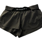 Oakley  Women's Black 2-in-1 Running Shorts Size S Activewear Photo 0