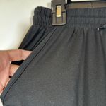 Amazon Black Cropped Pocketed Drawstring Joggers Size XL EUC #5757 Photo 1