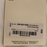 a.n.a Women’s NWT White Jean Skirt Size 4  Brand. Rough Cut Hem Photo 5