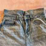American Eagle high rise mom jeans size 6 short light wash distressed straight Photo 1