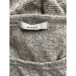 Acemi  relaxed large gray crewneck long sleeve lightweight sweatshirt Photo 3