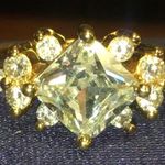 White Topaz ring in 14kt gold over sterling silver Size 8 Photo 1