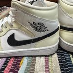 Nike Women’s  Jordan 1 Mid Photo 3