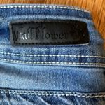 Wallflower women’s cropped juniors jeans, size 5 Blue Photo 5