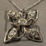 Ted Baker ππ Silver Chelo Crystal Breeze Pendant Swarovski Crystals Silver NWT Photo 0