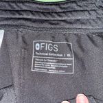 FIGS  Scrub Set Photo 2