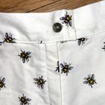 Unbranded Women’s Small White Bumblebee Embroidered Bermuda Shorts Vacation Photo 5