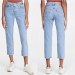 Levi's Levi’s Wedgie Straight Leg Jeans Sz 28 Light Wash Button Fly Photo 4