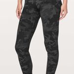 Lululemon Camo Align Leggings 25” Photo 0