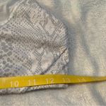Lululemon size 8 medium White and Gray Patterned Sports Bra unpadded snake Photo 6