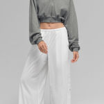 Alo Yoga  breezy wide leg pant Photo 0
