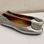 Tory Burch Metallic Leather Slip On Scrunch Ballet Flats Silver Women's Size 7 Photo 3