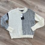 Bobeau  Women’s Eyelash White Colorblock Pullover Sweater Size Medium NWT Photo 3