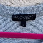 Beyond Yoga silver lurex cotton-blend crewneck pullover sweater size S small Photo 9