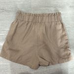 Heart & Hips nwot // paperbag linen blend shorts with pockets Photo 2