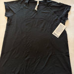 Lululemon NWT  Swiftly Tech Short Sleeve Photo 0